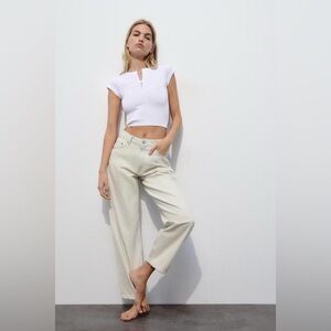Zara Women's Cream Straight Leg Jeans